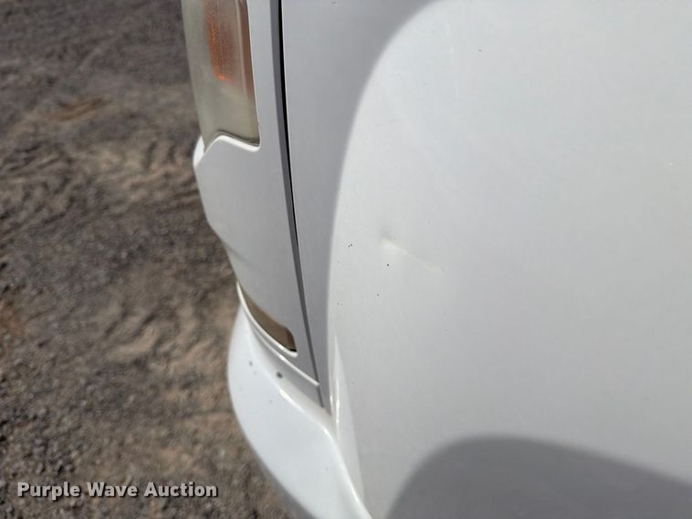 image for item DV8651 2016 Chevrolet Silverado 1500 Crew Cab pickup truck