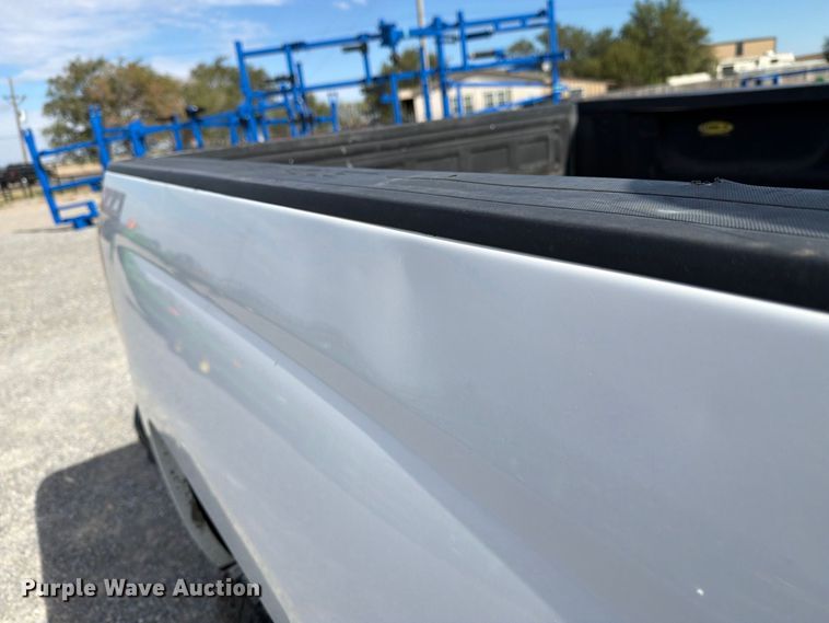 image for item DV8651 2016 Chevrolet Silverado 1500 Crew Cab pickup truck