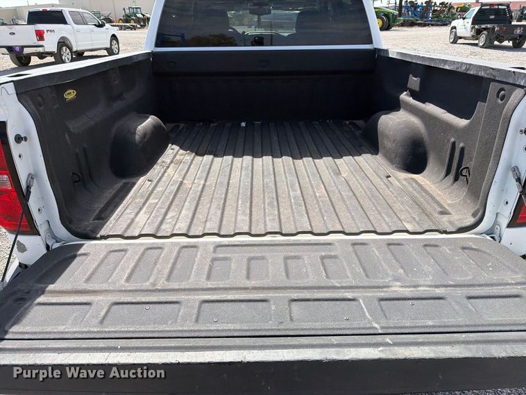 image for item DV8651 2016 Chevrolet Silverado 1500 Crew Cab pickup truck
