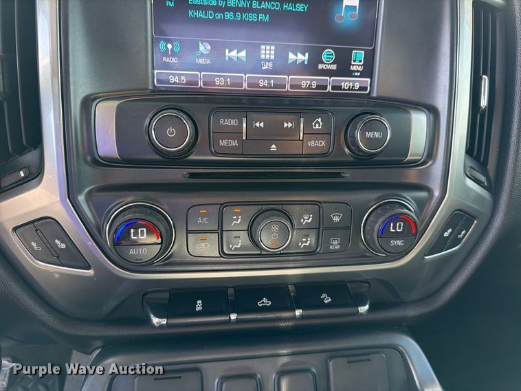 image for item DV8651 2016 Chevrolet Silverado 1500 Crew Cab pickup truck