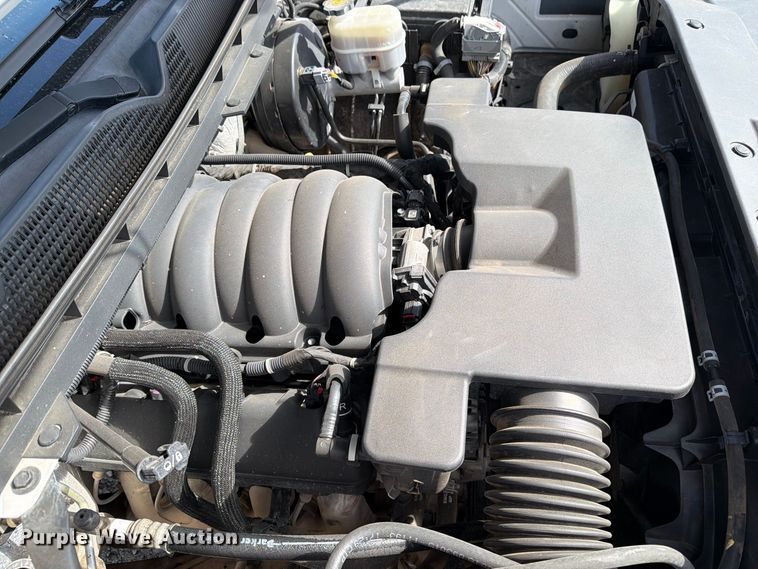 image for item DV8651 2016 Chevrolet Silverado 1500 Crew Cab pickup truck