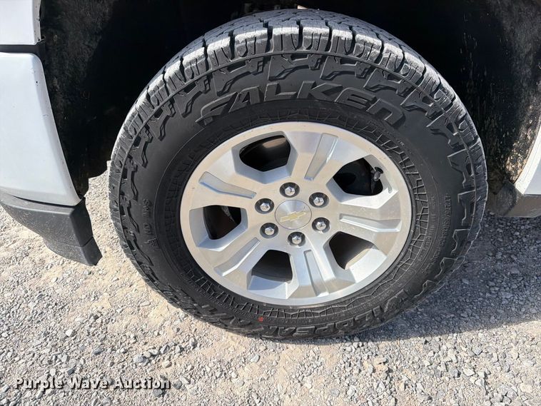 image for item DV8651 2016 Chevrolet Silverado 1500 Crew Cab pickup truck