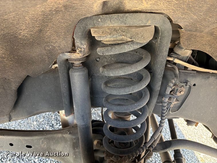 image for item DV8652 2019 Ford F550 Crew Cab truck cab and chassis
