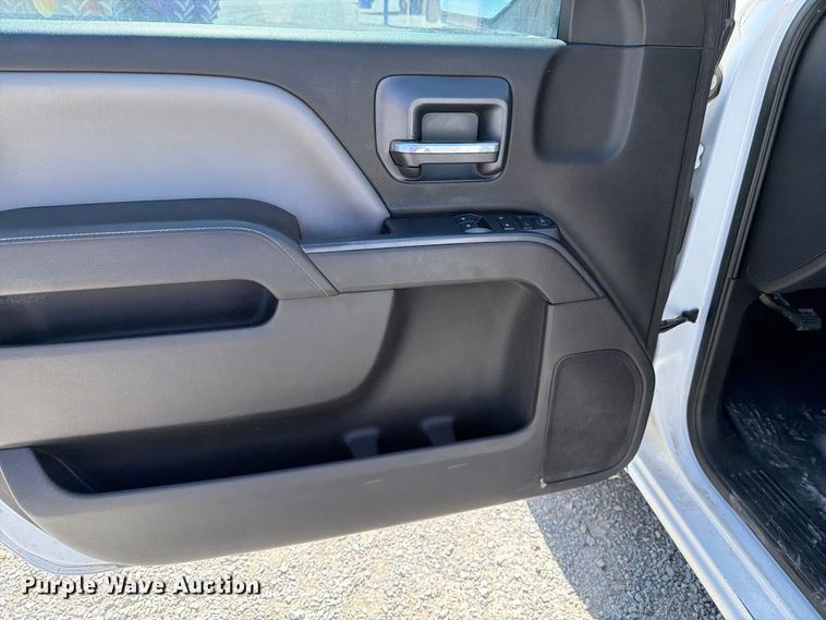 image for item DV8653 2015 GMC Sierra 1500 pickup truck