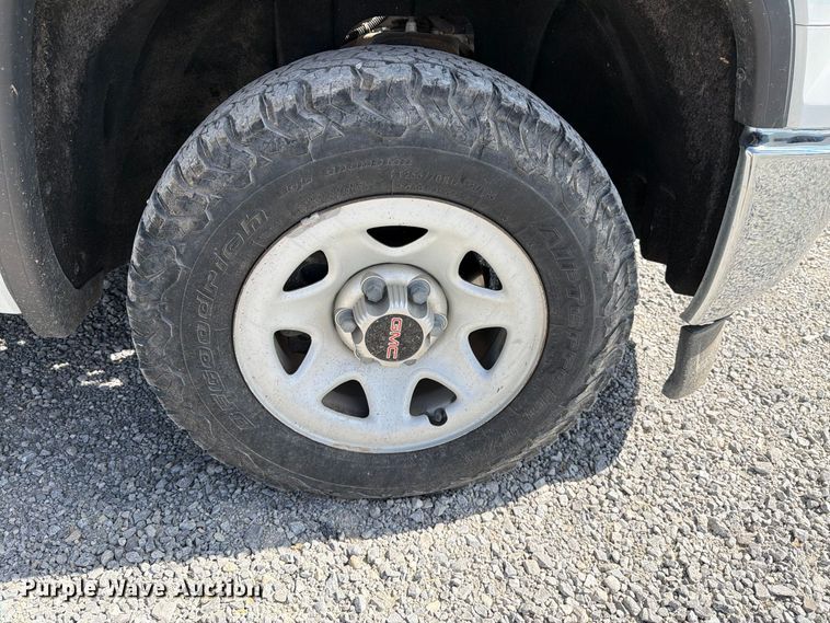 image for item DV8653 2015 GMC Sierra 1500 pickup truck