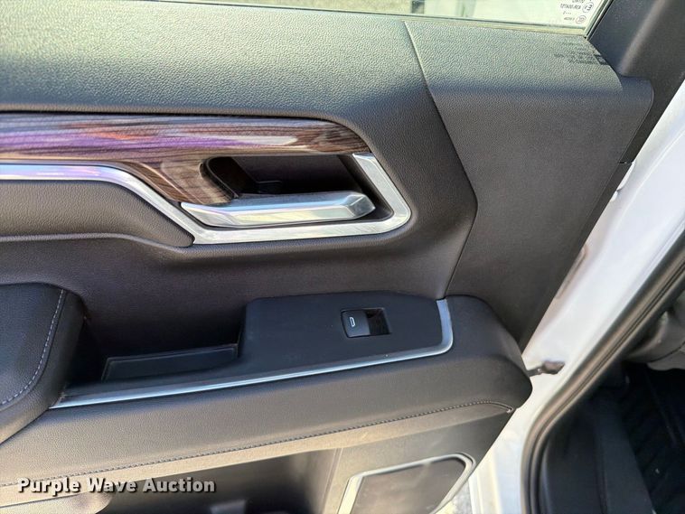image for item DV8654 2023 Chevrolet Silverado 1500 Crew Cab pickup truck