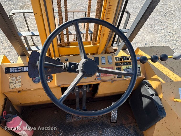 image for item DV8655 2005 Harlo HP8500 forklift