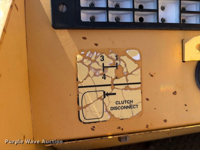 image for item DV8655 2005 Harlo HP8500 forklift