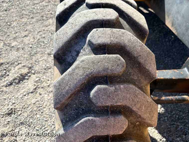 image for item DV8655 2005 Harlo HP8500 forklift