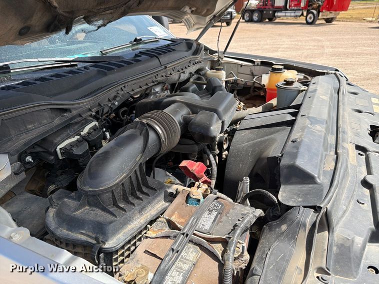 image for item DV8656 2018 Ford F250 Super Duty Crew Cab pickup truck