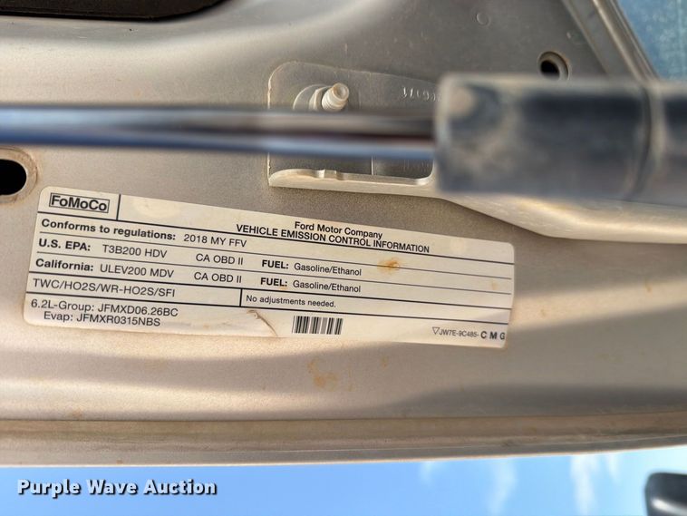 image for item DV8656 2018 Ford F250 Super Duty Crew Cab pickup truck