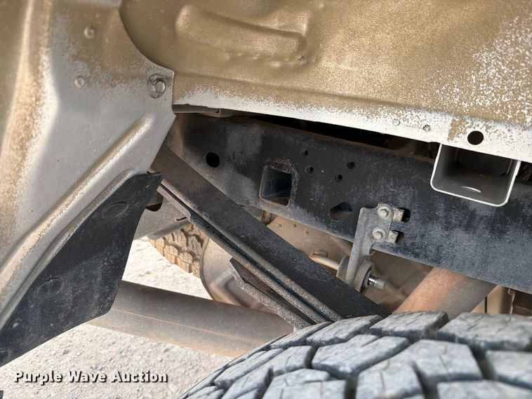 image for item DV8657 2019 Ford F250 Super Duty Crew Cab pickup truck
