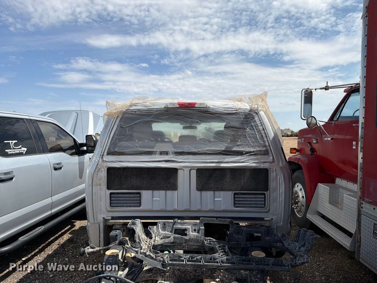 image for item DV8658 2017 Ford F250 Super Duty Crew Cab pickup truck