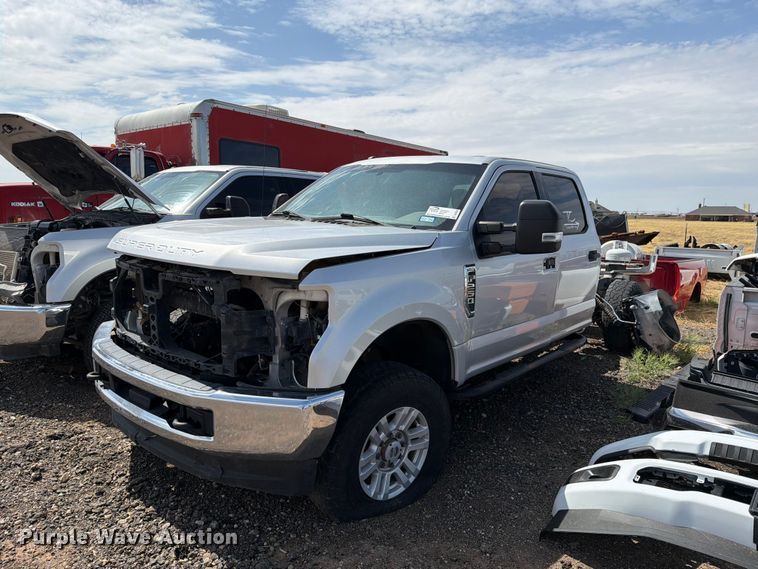 2017 Ford F250 Super Duty Crew Cab pickup truck