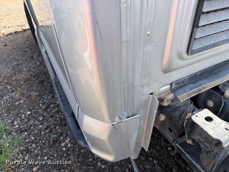 image for item DV8659 2017 Ford F250 Super Duty Crew Cab pickup truck