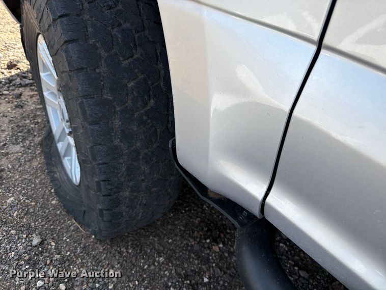 image for item DV8659 2017 Ford F250 Super Duty Crew Cab pickup truck
