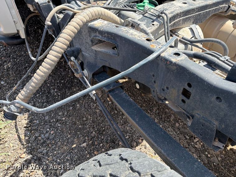 image for item DV8659 2017 Ford F250 Super Duty Crew Cab pickup truck