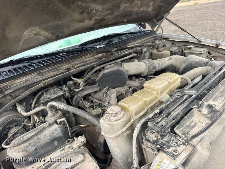 image for item DY3227 1999 Ford F350 flatbed pickup truck