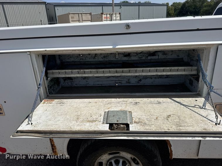image for item DY3303 2011 Chevrolet Silverado 2500HD Ext. Cab utility bed pickup truck