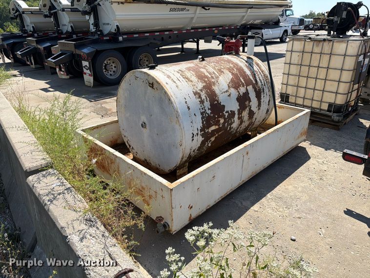 image for item DZ4690 Fuel tank