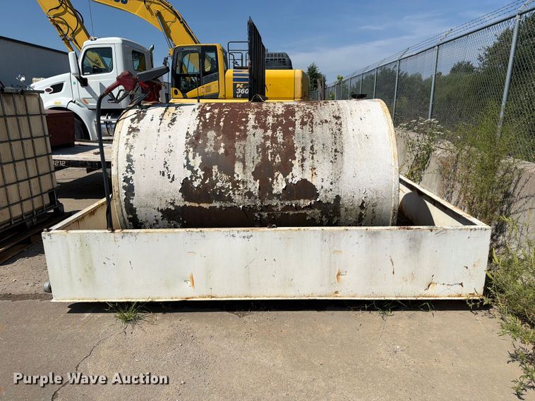 image for item DZ4690 Fuel tank
