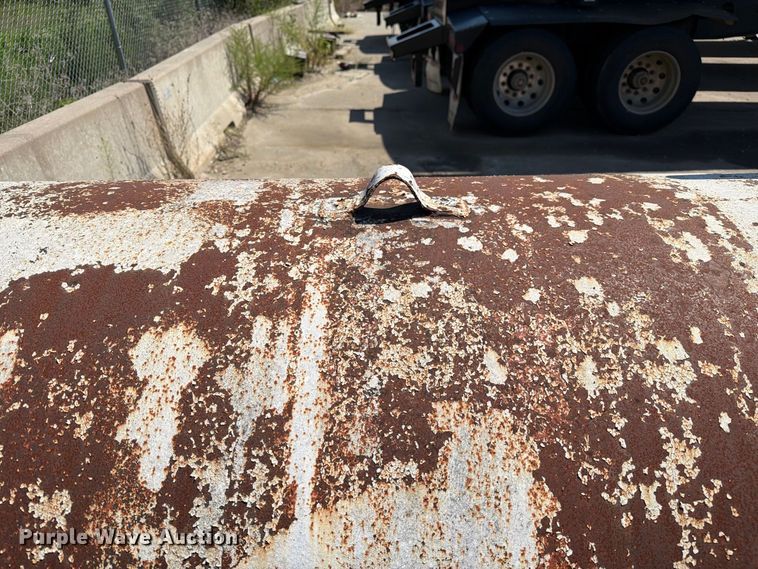 image for item DZ4690 Fuel tank