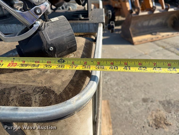 image for item DZ4692 Oil tank