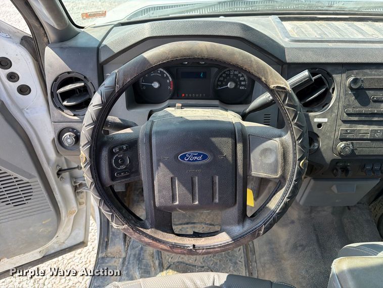image for item DZ4711 2011 Ford F350 Super Duty Ext. Cab pickup truck cab and chassis