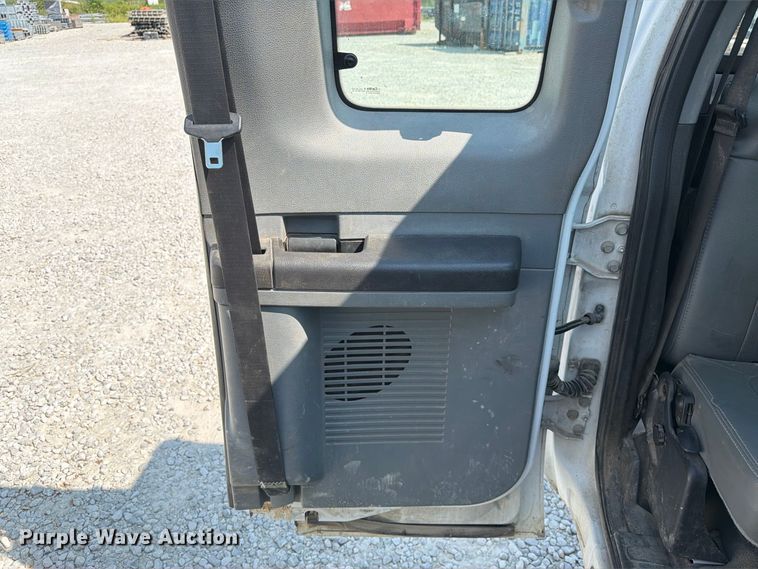 image for item DZ4711 2011 Ford F350 Super Duty Ext. Cab pickup truck cab and chassis
