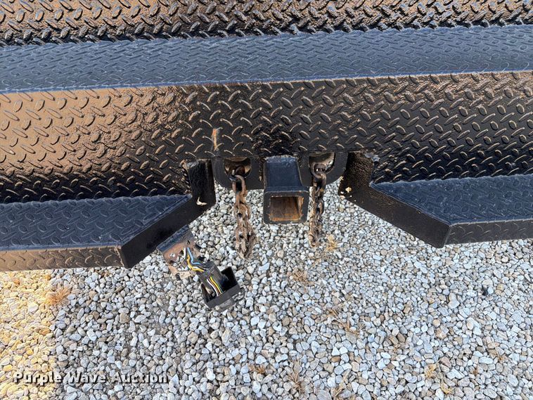 image for item DZ4719 2015 Ford F550 Super Duty XL flatbed truck
