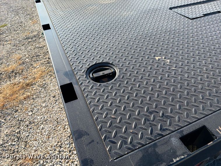 image for item DZ4719 2015 Ford F550 Super Duty XL flatbed truck