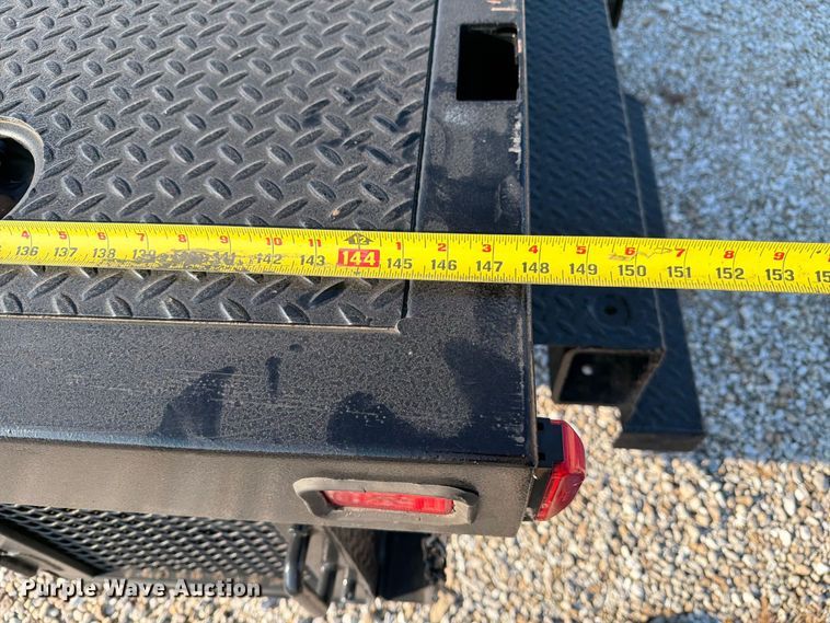 image for item DZ4719 2015 Ford F550 Super Duty XL flatbed truck