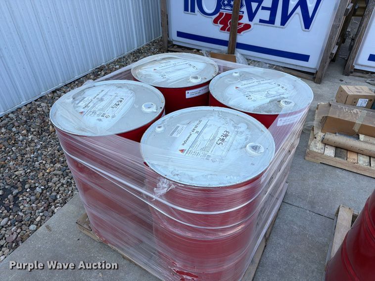 image for item DZ4722 (9) barrels of oil