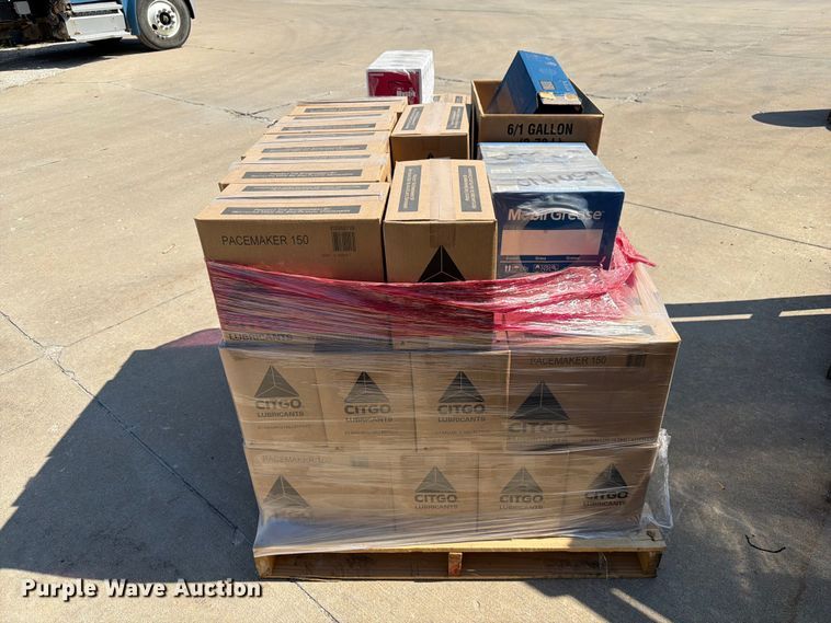 image for item DZ4723 (60) boxes of oil and grease