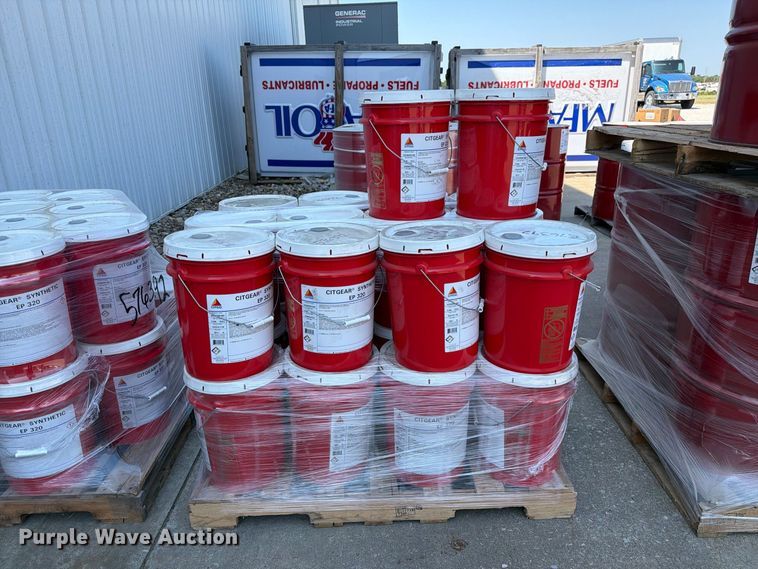 image for item DZ4724 Citgear Synthetic EP 320 gear oil