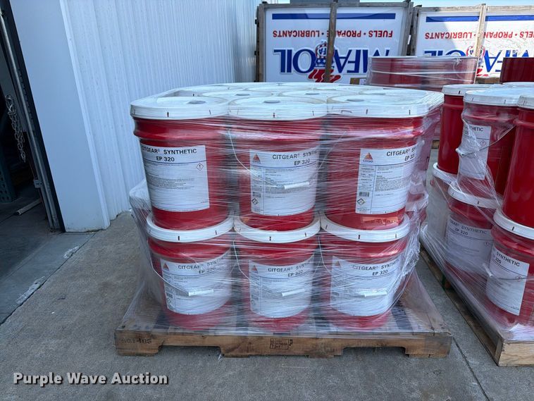 image for item DZ4724 Citgear Synthetic EP 320 gear oil
