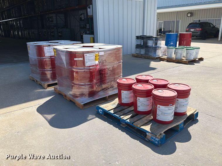 image for item DZ4731 CompressorGard compressor oil