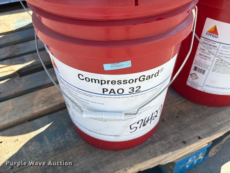 image for item DZ4731 CompressorGard compressor oil