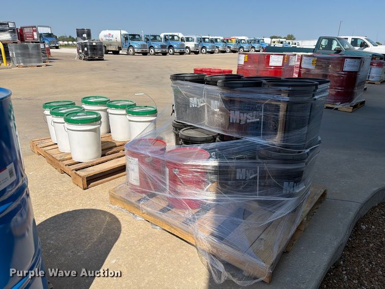 (13) buckets of Mystik OG-5 outside gear grease