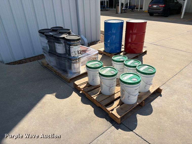 image for item DZ4732 (13) buckets of Mystik OG-5 outside gear grease 