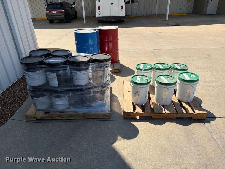 image for item DZ4732 (13) buckets of Mystik OG-5 outside gear grease 
