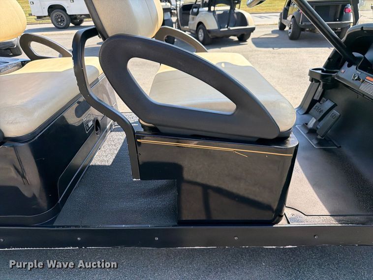 image for item DZ4738 2006 Club Car Precedent IQ golf cart