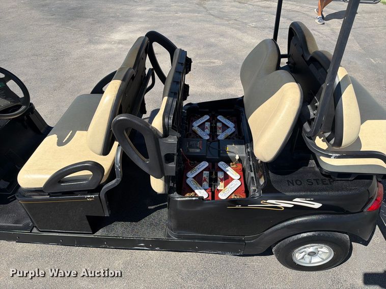 image for item DZ4738 2006 Club Car Precedent IQ golf cart