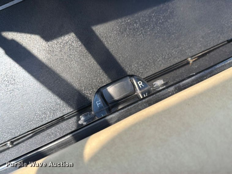 image for item DZ4738 2006 Club Car Precedent IQ golf cart