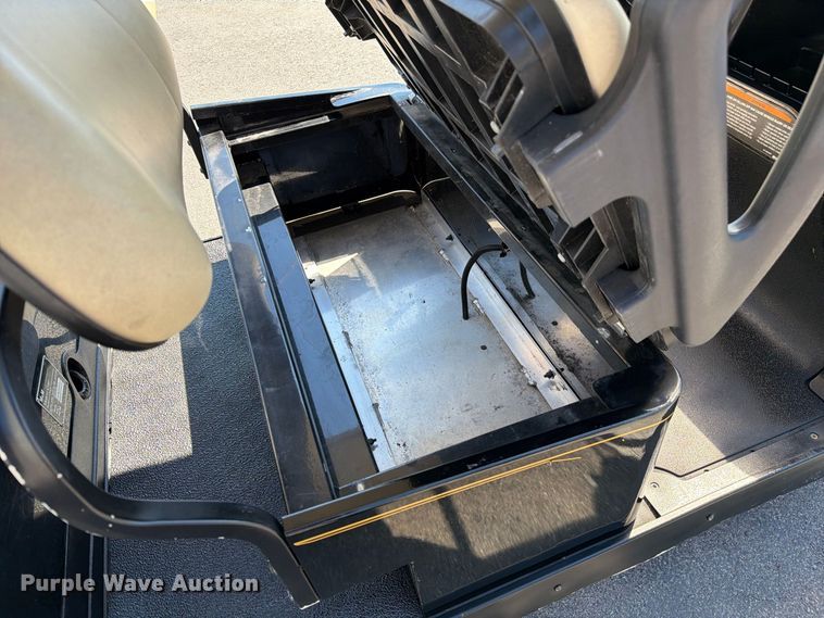 image for item DZ4738 2006 Club Car Precedent IQ golf cart