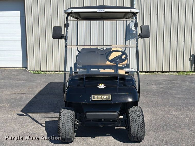 image for item DZ4739 2006 E-Z-GO TXTG golf cart