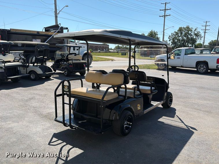 image for item DZ4739 2006 E-Z-GO TXTG golf cart