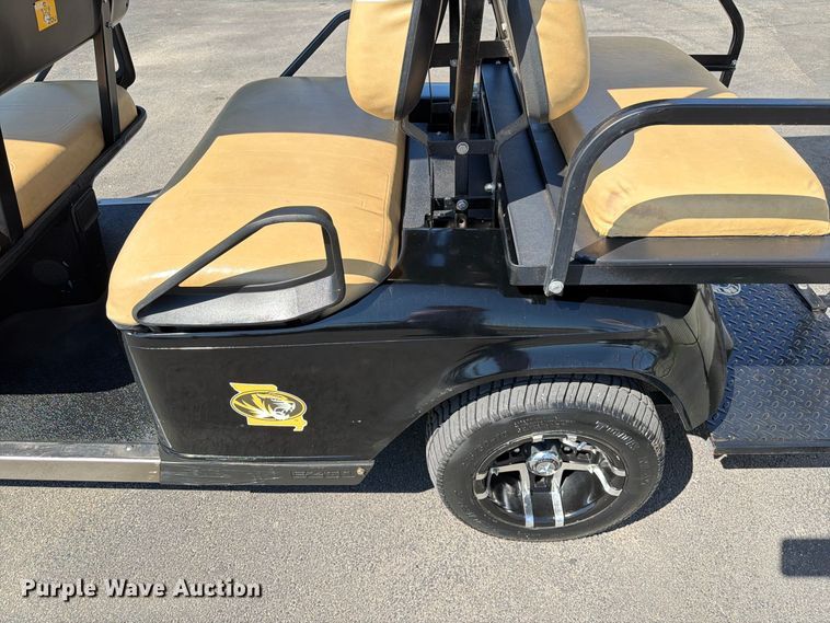 image for item DZ4739 2006 E-Z-GO TXTG golf cart