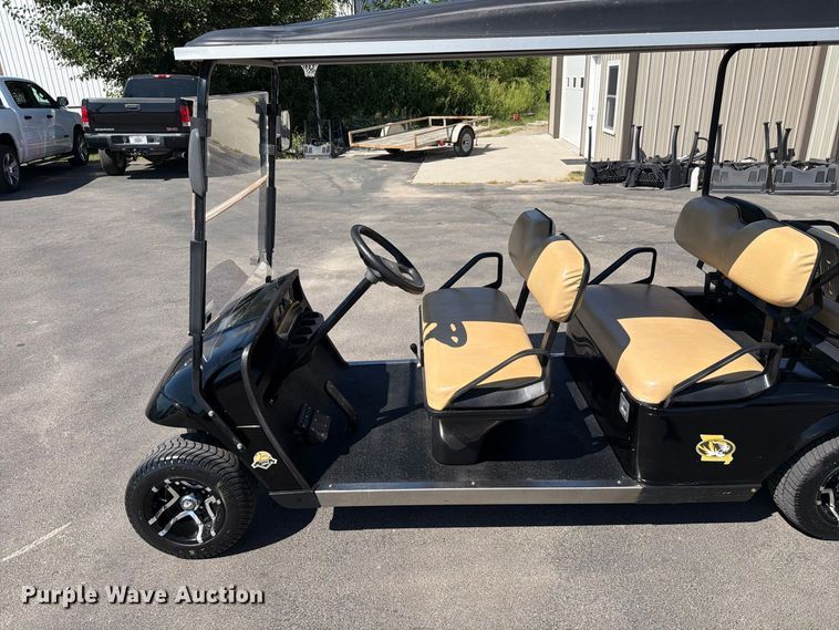 image for item DZ4739 2006 E-Z-GO TXTG golf cart