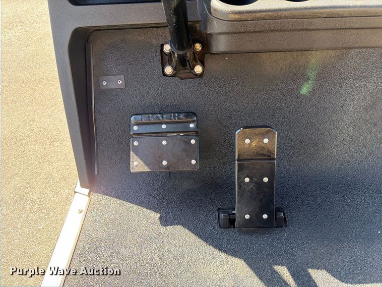 image for item DZ4739 2006 E-Z-GO TXTG golf cart